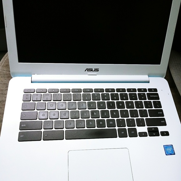 ASUS chromebook - Picture 4 of 5